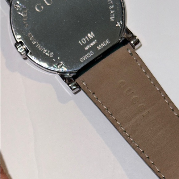 Gucci Men's Watch - Silver and Green - Picture 7 of 8